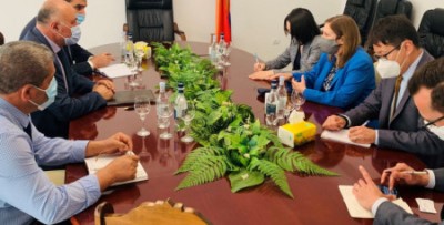 US Ambassador to Armenia meets with Syunik Province governor and mayors of Meghri, Goris and Sisian