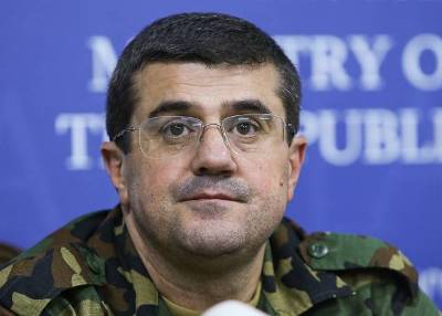 Newspaper: Artsakh President urgently summoned to Moscow "to work on"