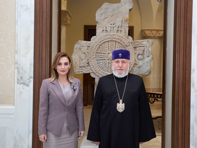 His Holiness Karekin II receives Lebanon's youth and sport minister Vartine Ohanian