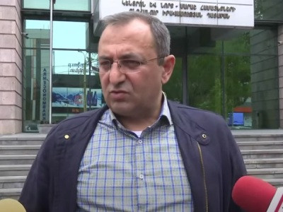 Դավաճանի խամաճիկների բանդային եւ իրավապահներին զգուշացնում եմ՝ դուք ցմահ եք ազատազրկվելու. Արծվիկ Մինասյան