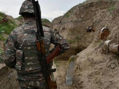 Armenia MOD: 8-10 Azerbaijanis in civilian clothes cross over to area between military posts