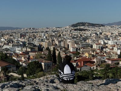 Greek media go on 24-hour strike
