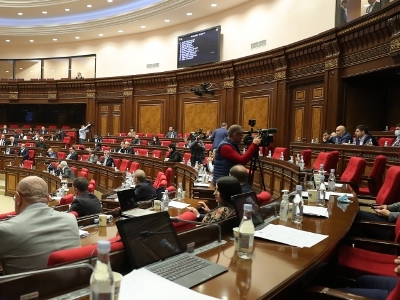 Armenia parliament debates on possibility of amnesty for those who avoid conscription