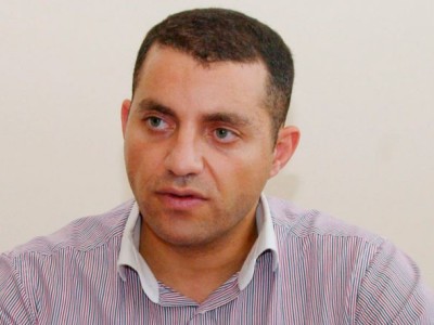 Armenia acting economy minister rules out work in parliament