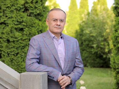 Մայիսի 9-ը նոր խորհուրդ է ստացել․ նոր էջ է գրվում, մե՛նք ենք ընտրելու՝ կլինենք գործո՞ղ, թե խաղաքարտ. Սեյրան Օհանյան