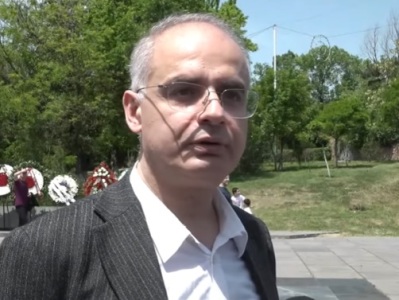 Հնարավոր է ՀԱԿ-ը դաշինքով գնա, հնարավոր է միայնակ գնա, հնարավոր է ընդհանրապես չգնա. Լեւոն Զուրաբյան