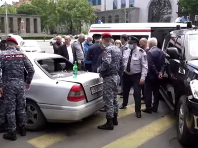 One woman hospitalized after accident involving car escorting Armenia acting premier