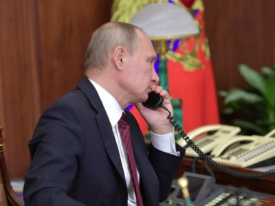 Putin holds phone talks with Aliyev
