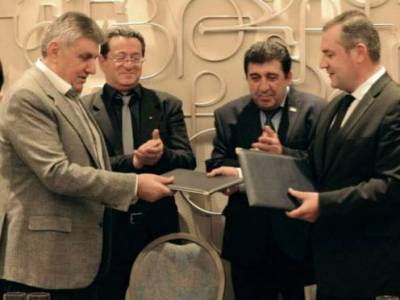 Union of Armenians of Russia and Armenia opposition Alliance Party sign Memorandum of Cooperation