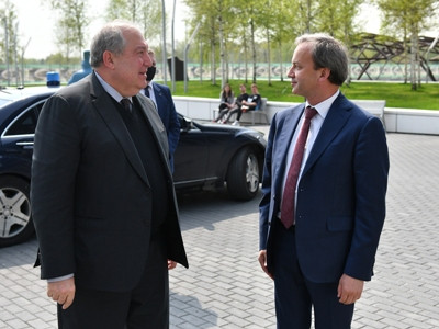Armenia President visits Skolkovo Institute of Science and Technology in Moscow