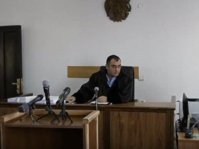 Ռուբեն Վարդազարյանի բողոքը քննող դատավոր Դավիթ Հարությունյանը ինքնաբացարկ չհայտնեց