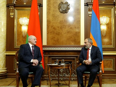Armenia acting PM holds phone talks with Belarus President, Lukashenko expresses willingness to make efforts