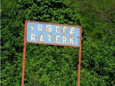 Head of Karabakh's Haterk village says Azerbaijanis set up military post 200 meters away from border after talks