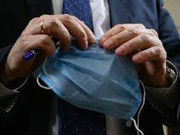 Republicans protest mask requirement in House