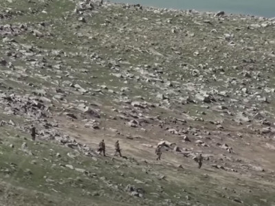 Head of Armenia's Khnatsakh village: Azerbaijanis stole horses about 3 hours ago