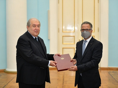 Newly appointed Ambassador of Jordan presents Letters of Credence to Armenia President