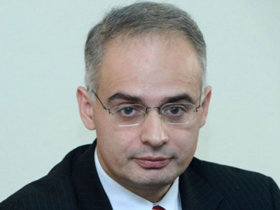ՀԱԿ. Պետության անվտանգությունն ապահովելու անընդունակ ուժը կրկին ձգտում է իշխանության