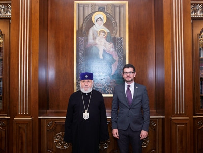 His Holiness Karekin II receives newly appointed UK Ambassador to Armenia