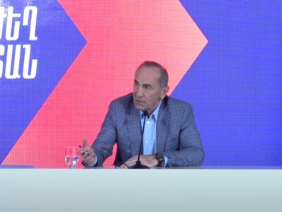 Մենք պետք է այնքան մարդ ունենանք բանակում, որ սահմանի ողջ խտությամբ դիրքավորվենք․ Ռոբերտ Քոչարյան