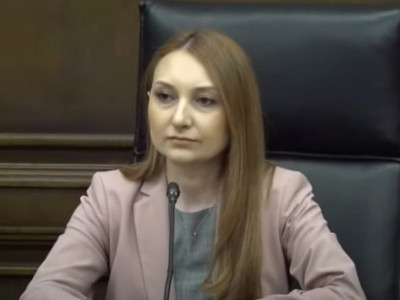 Acting PM is proud of Armenian servicemen’s heroism, says parliament majority leader