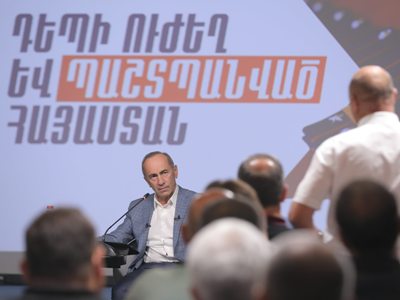 Armenia 2nd President meets with leaders and officers of Police, MOD and National Security Service of various years