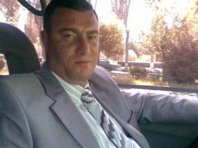Գումարները որ ճոխ֊ճոխ ծախսում եք, դիրքերը կահավորեք, տղերքի անվտանգությունը ապահովեք դիրքերում. զոհված զինծառայողի հայր