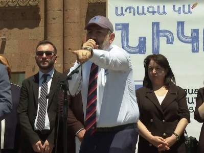 Armenia acting premier to ex-authorities: 75-80% of weapons were acquired during our rule