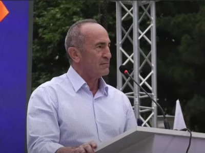 Քոչարյան. Մեզ չեն հարգի, մինչեւ չկարողանանք վերականգնել մարտունակ բանակի կարգավիճակը