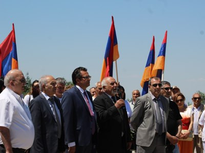 «Ազատ Հայրենիք» դաշինքի քարոզարշավը մեկնարկել է Հայոց ցեղասպանության զոհերի հուշահամալիրի մոտից