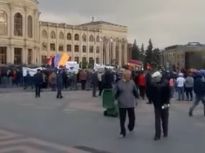 Ստահակը 1 ժամ ուշ սկսեց հանրահավաքը, որ կողքի գյուղերից ավտոբուսներով գոնե 1.000 մարդ հասցնեն Գյումրի․Ռուբեն Մխիթարյան
