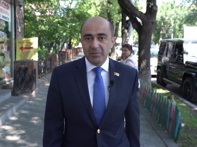Newspaper: Bright Armenia Party leader gives acting US deputy secretary of state sanctions’ list on Azeri authorities