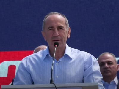 Armenia ex-President Kocharyan in Spitak town, pays tribute to victims of 1988 earthquake