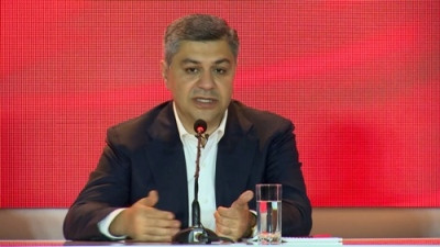 "I Have the Honor" bloc leader on Armenia acting PM posting photo of returned POWs