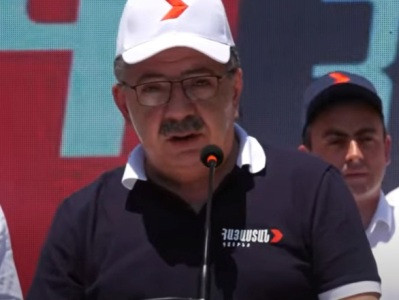 Աղվան Վարդանյանը՝ Փաշինյանի մասին. «Դա» կործանեց բանակը, սակայն նրա օրերը հաշված են