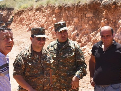 Armenia local self-government bodies' representatives visit combat positions along with army colonel