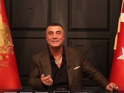 Թուրքիան ԱՄԷ-ից պահանջել է արտահանձնել սկանդալային մաֆիոզի Սեդաթ Պեկերին
