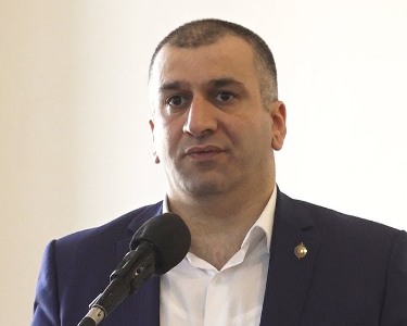 Ահռելի ռեսուրս է ծախսվում քարոզարշավներին. Մնացական Բիչախչյանն այլ առաջարկ ունի