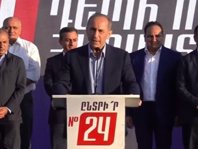 Robert Kocharyan: Outgoing government speaks of the past