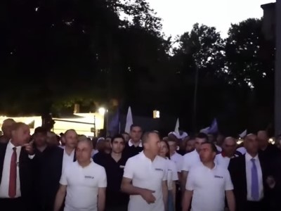 "Armenia" bloc's march ends in Yerevan