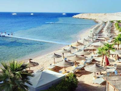 Egypt relaxes entry rules for vaccinated tourists