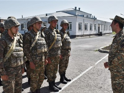 2-րդ զորամիավորման զորամասերից մեկում իրականացվել է մարտական հերթափոխ