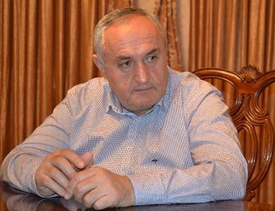 «Հրապարակ». Փաշինյանը վհուկների որս է սկսել, իսկ թիմը խրախճանքի մեջ է