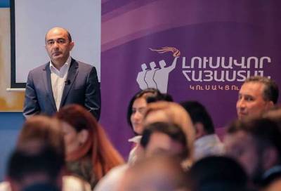 «Հրապարակ». «Մեծ դերակատարում ենք ստանձնելու». «Լուսավոր Հայաստանը» հետընտրական մեծ խնջույք է արել