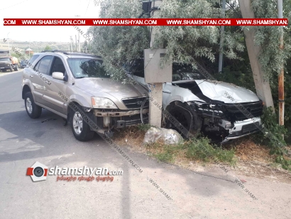 Ջրվեժ-Ձորաղբյուր ճանապարհին բախվել են Volkswagen Touareg-ն ու KIA Sorento-ն, վարորդները տեղափոխվել են հիվանդանոց