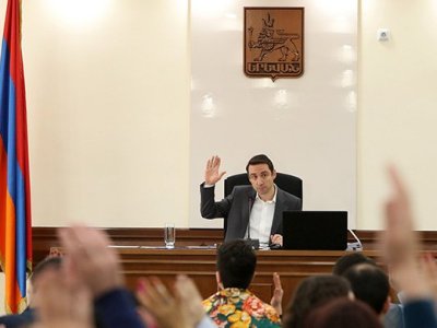 Նոր որոշում. Երևանի քաղաքապետը իրավասու է քանդելու համայնքային հողամասում կառուցված ինքնակամ շինությունը