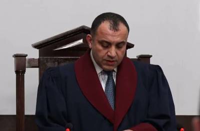 «Հրապարակ». Տեքստի բառամթերքից ու ոճից պարզ էր, որ այն Դիլանյանը չի գրել, այլ կողքը նստած Վահե Գրիգորյանը
