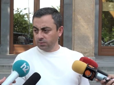 «Այս մարդն Ալիեւի հետ պասերով խաղում է». Իշխան Սաղաթելյան