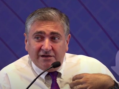 Էս մարդկանց պատկերացումը այն է՝ լավ, ծեծի, բայց մի սպանի, մեզ համար Ադրբեջանի հետ խաղաղ կապրենք. Արթուր Խաչատրյան