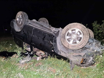 «Տոյոտա» մակնիշի ավտոմեքենան գլխիվայր շրջվել է. կա զոհ. ՔԿ