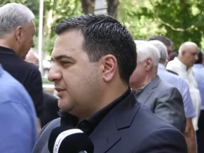 Ասում էր՝ ես Աստծո պահած տղա եմ, ինձ ոչ մեկ առանձնապես չի օգնել. Ջիվան Գասպարյան կրտսեր